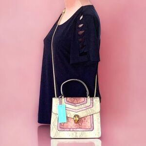 CHRISBELLA NWT CROSSBODY SATCHEL HANDBAG Pink PURPLE SNAKE Leather